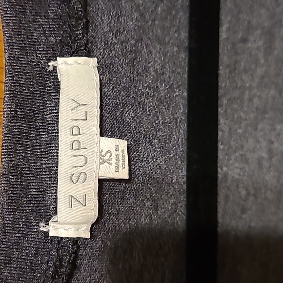 Z Supply Gray Short Sleeve Tee - Picture 2 of 8